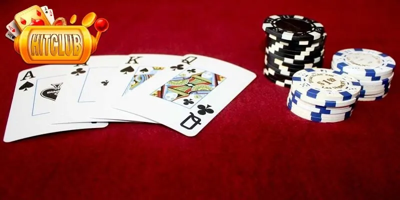 Mẹo và chiến thuật khi chia bài poker